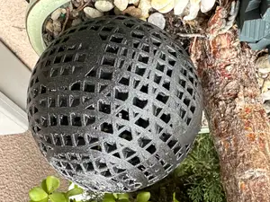 YO-MAB (Yet One More Airless Ball)