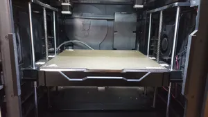 QIDI X-MAX 3 - 1 Protezioni per le Spalle di Entrata Porta Ingresso Piatto 1