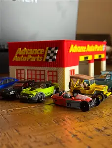 1:64 Advance Auto Parts Diorama