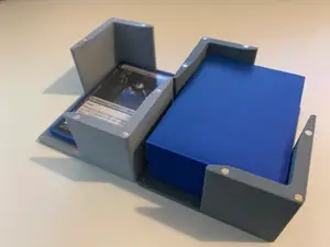 Magnetic MTG/TCG Deckbox (100/60 sleeved cards)