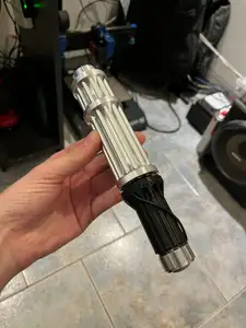 Laser pointer extender for 18650 batteries