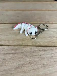 Axolotl with movable legs Keychain
