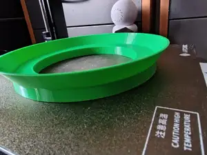 swimming feeder ring for an aquarium - plant barrier