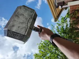 Thor's Hammer Mjolnir - Life-size Prop with wall mount