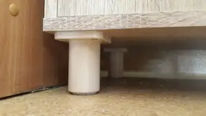 Furniture leg