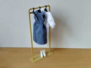 Doll Clothes Rack / Doll Hanger