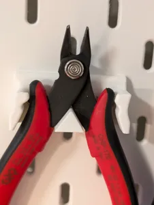 Xuron style flush cutter Ikea Skadis mount