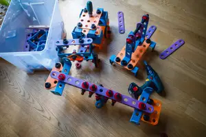 Kleinstructor - Constructor kit for Klein Toys tools