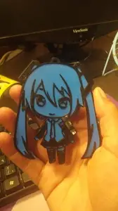 Hatsune Miku keychain with color swap (dual color)