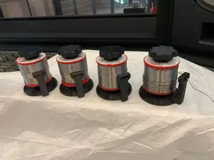 Solder reel holder, vertical, with spool lock