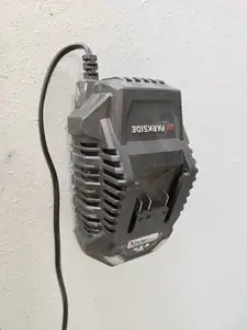 Parkside PLG 20 C3 charger holder