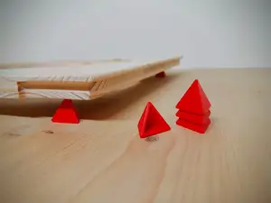Tetrahedron To Help Surface Treatment | Painters Triangle | Woodworking / Paint Cones
