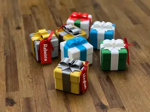 Cute gift-card-sized gift box