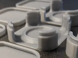 Redesigned roach / ant trap (bait station)
