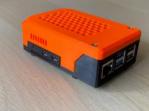 Raspberry Pi5 + Geekworm X1001 NVMe SSD Case