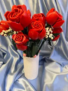 VASE FOR FLOWERS, FLOWERS BRICKS, VASE BRICKS, VASE