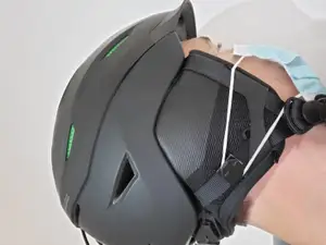 Mask holder for ski helmet