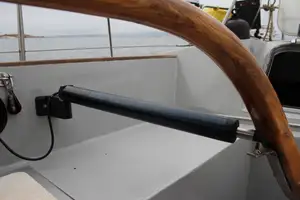 Raymarine tiller autopilot bracket