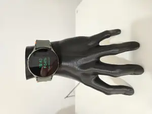 Samsung Galaxy Watch 7 und Watch7 Ultra Hand Stand