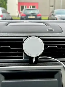 Volvo V50 S40 C30 MagSafe Vent Mount Phone