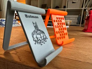 Collapsible stand for phone or tablet