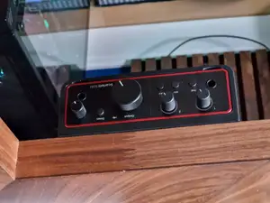Focusrite Scarlett Solo 4th Gen Under Desk Mount