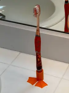 Duck Feet for your Classic Toothbrush