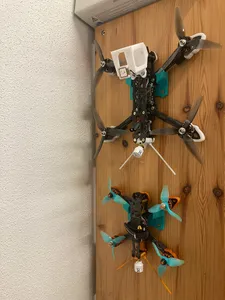 Quadrocopter Wall Mount / Hanger