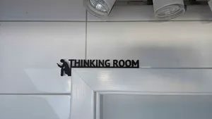 Toilet - Thinking room sign (left)