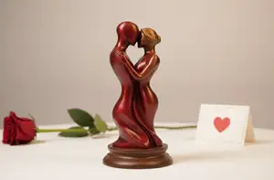 Standing Couple in Love - Valentine's Day 3D Print
