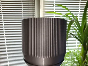 Plant pot pillar. Горшок для растений.