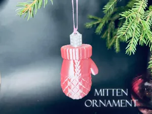 Christmas tree Mitten ornament - collection 2025