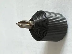 STUB SCREWDRIVER WITH BETTER GRIP
