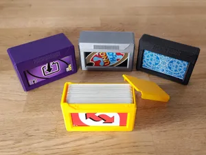 card box for UNO(TM) cards with clicky lid