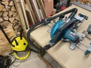 Dust-collection adapter - Karcher Vacuum to Makita Mitre Saw