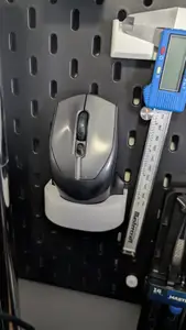 Alienware AW610M Mouse Holder for IKEA Skadis (3D Scanned Fit)