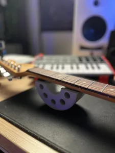 Guitar neck rest