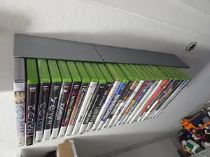 Xbox360 Wall Mounted Game Case Holder