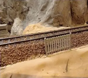 FS Italian Railways Concrete Fence | H0 Model Railroad Layout