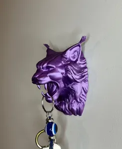 Wall mounted Maine coon cat decoration or Key chain holder