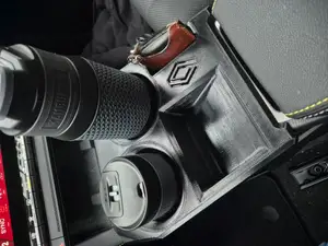 Renault Scenic e_tech cup holder and console extension