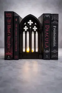 Cathedrale Bookend Gothic Ancient Style Window Booknook