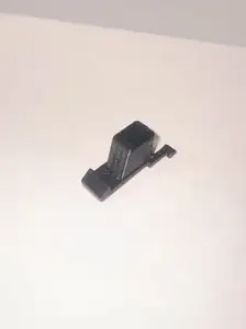Deerma DX700 vacuum cleaner latch