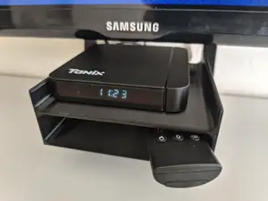 Shelf for TV set-top box for Samsung 6th series TV (Полка под ТВ-приставку для телевизора Самсунг 6-й серии)