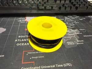 Weighted two-part wire spool for antenna radials