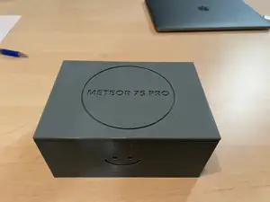 Meteor 75 pro O4 case with stand for batteries