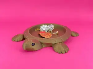 Turtle jewelry storage