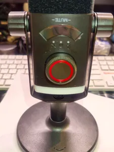 Fifine AM8 PROS low stand converter