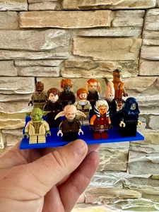 LEGO minifigures stand (12 pieces)