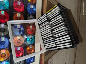 Case for 40 MiniDiscs with transparent lid